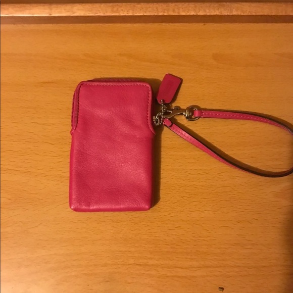 Pink Coach wristlet - Picture 2 of 3